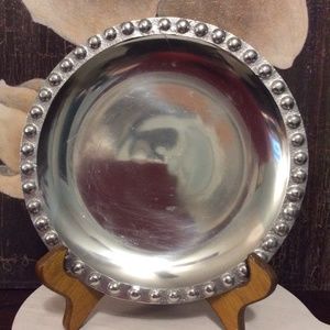 Silver metal candle holder/wine bottle holder made in India
